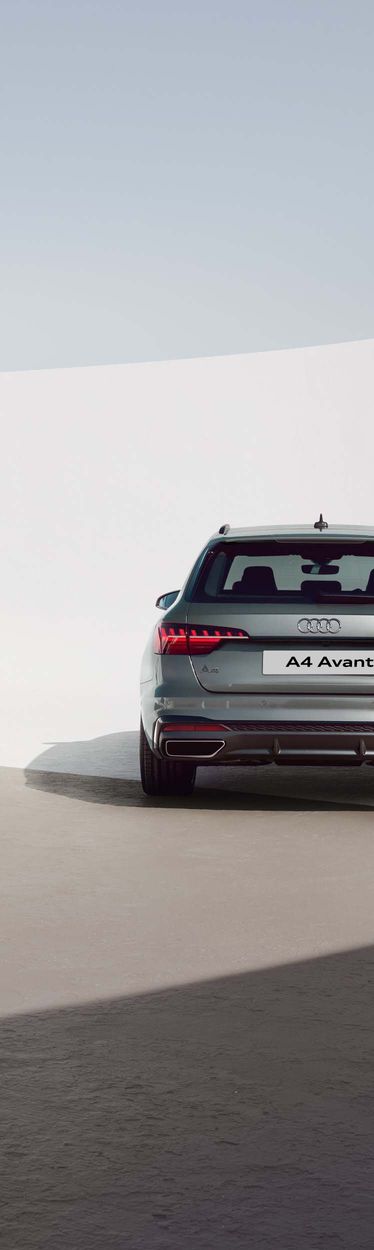 Audi A4 Avant-ը հետևից